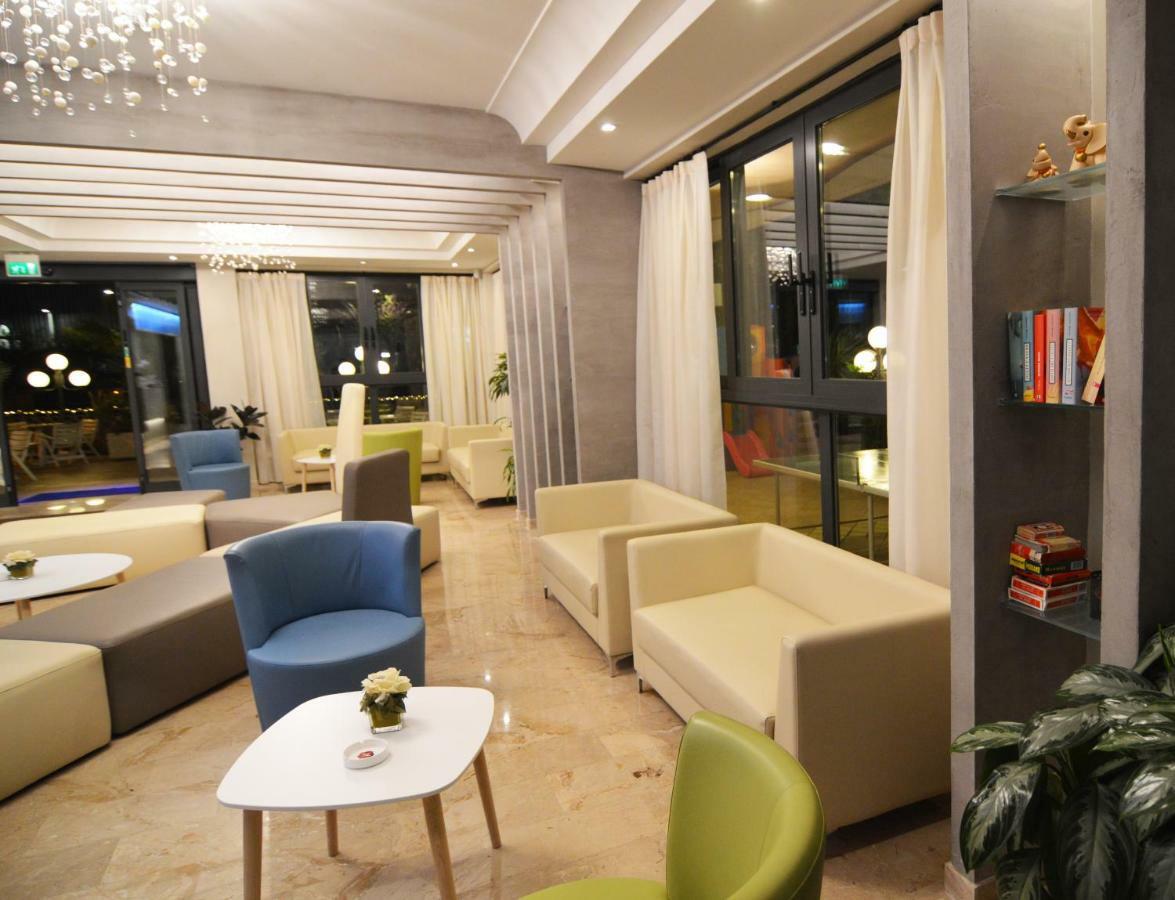 בלריה-איגאה מרינה Hotel Adele מראה חיצוני תמונה